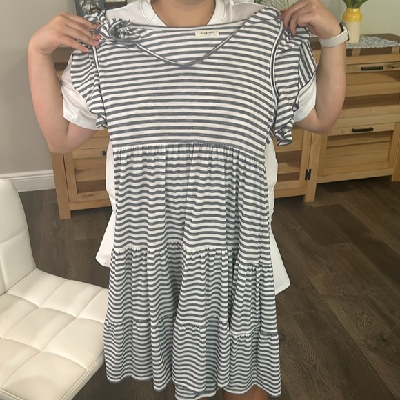 blue and white striped flowy dress lightly worn - Picture 3 of 3